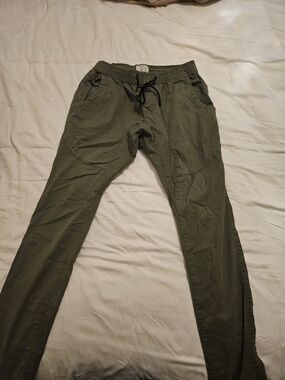 Slim Fit Olive Cargo Pants with Elastic Drawstring Waist